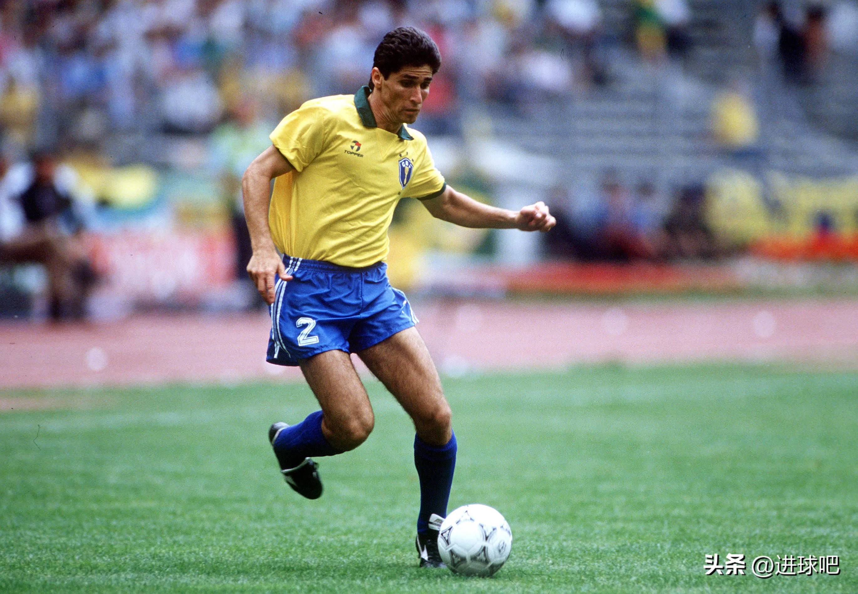 星空体育app下载地址-关于巴西足坛传奇退役引发球迷热议的信息