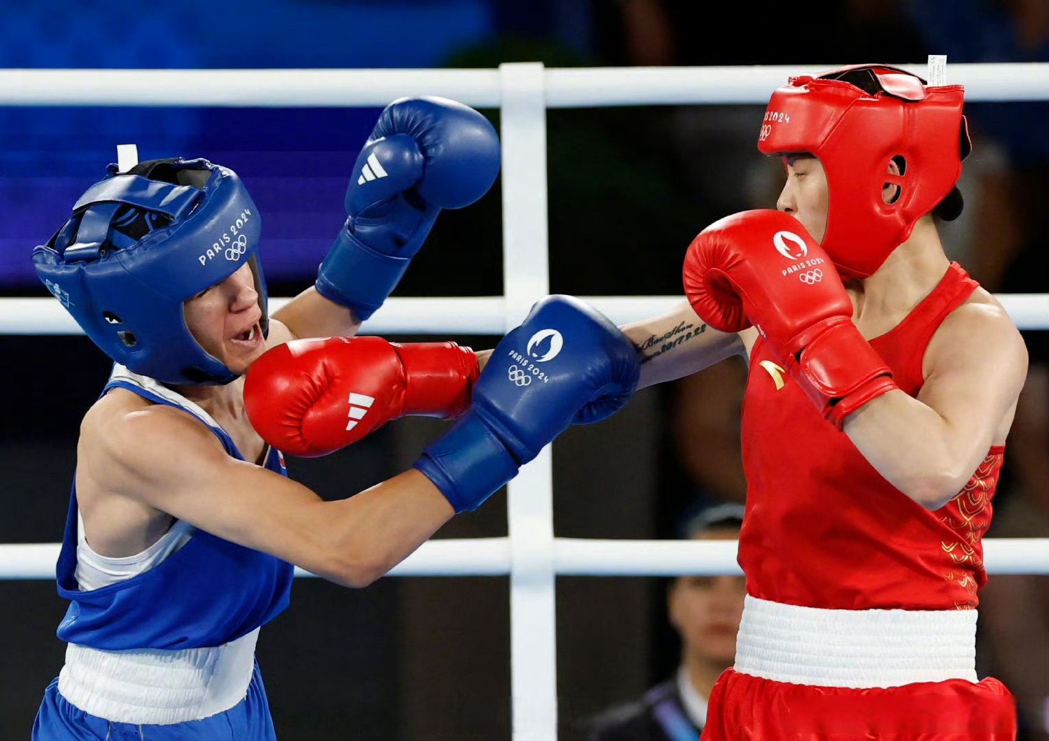 美国击败俄罗斯,拳击比赛胜出 美国击败俄罗斯,拳击比赛胜出