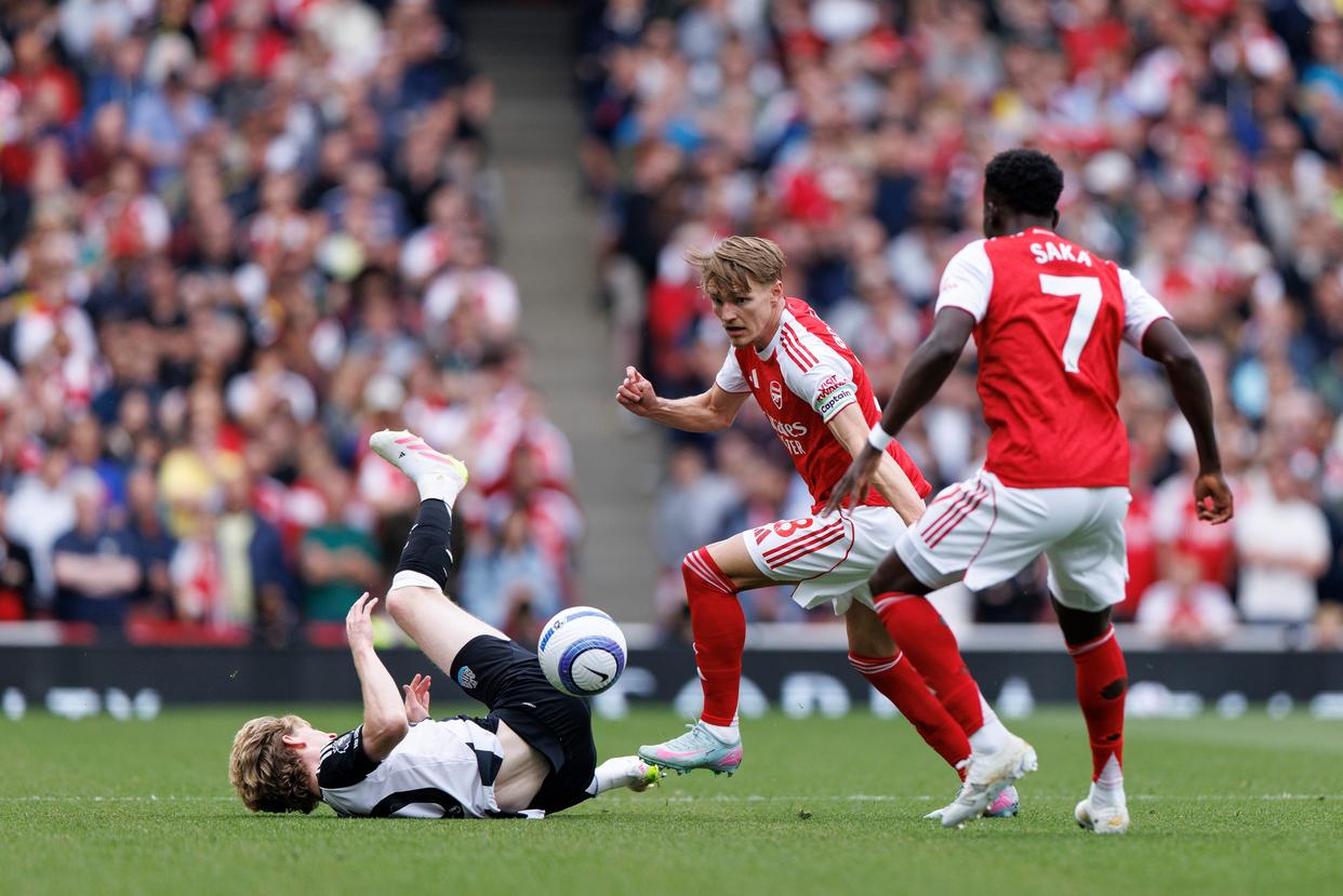 星空体育下载-阿森纳队长领衔破门，帮助球队取胜