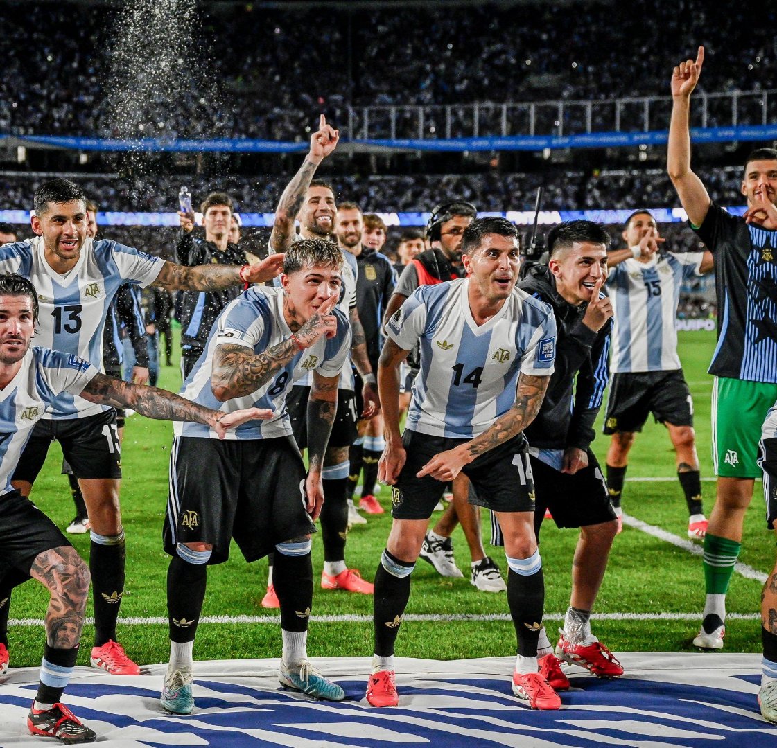 阿根廷球员活力十足：横扫对手晋级淘汰赛的简单介绍